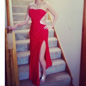 Sexy RED prom dress! One shoulder & open back!